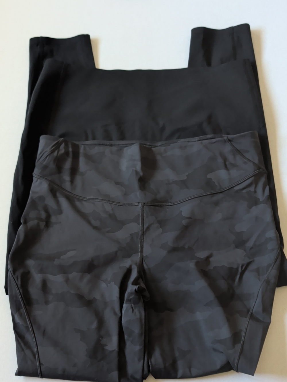 Lululemon Camo Leggings And Spanx Leggings Bundle